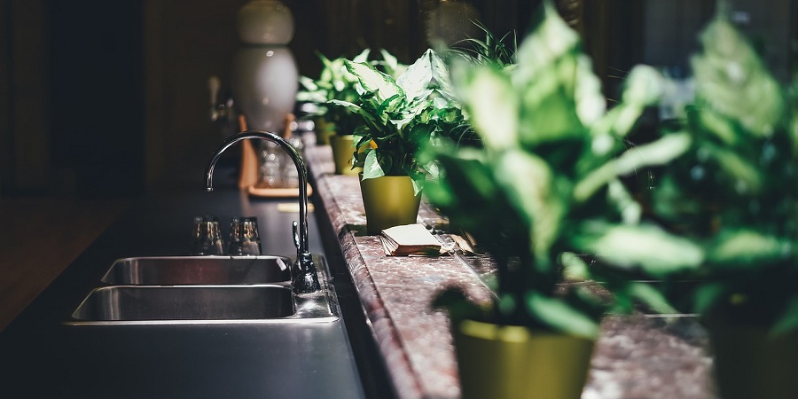 Lavello marmo o acciaio